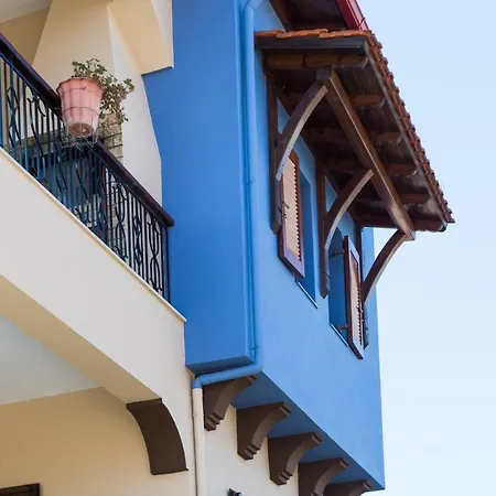 Daire Roxani's Ayos Nikolaos